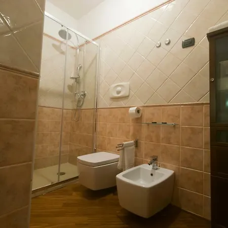 Nocleg ze śniadaniem Del Borgo - -